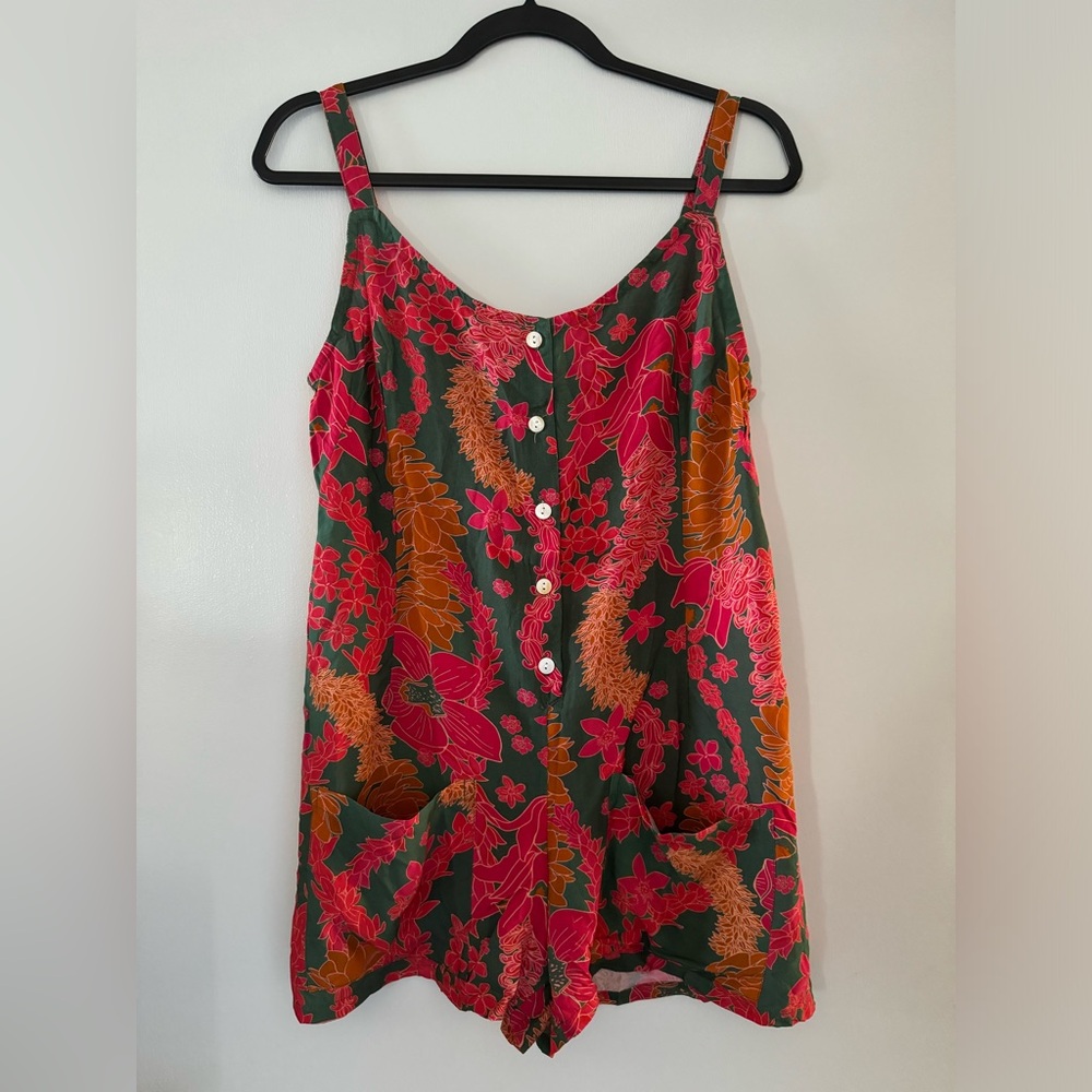BNWT Yireh Lei Day Ellie Romper